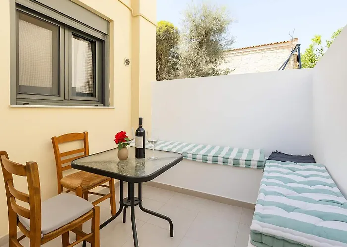 Azure Seaside Retreat In The Heart Of Petalidi