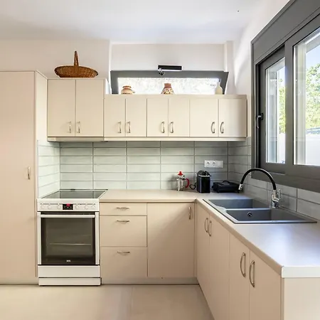 Azure Seaside Retreat In The Heart Of Petalidi Apartment Exterior photo